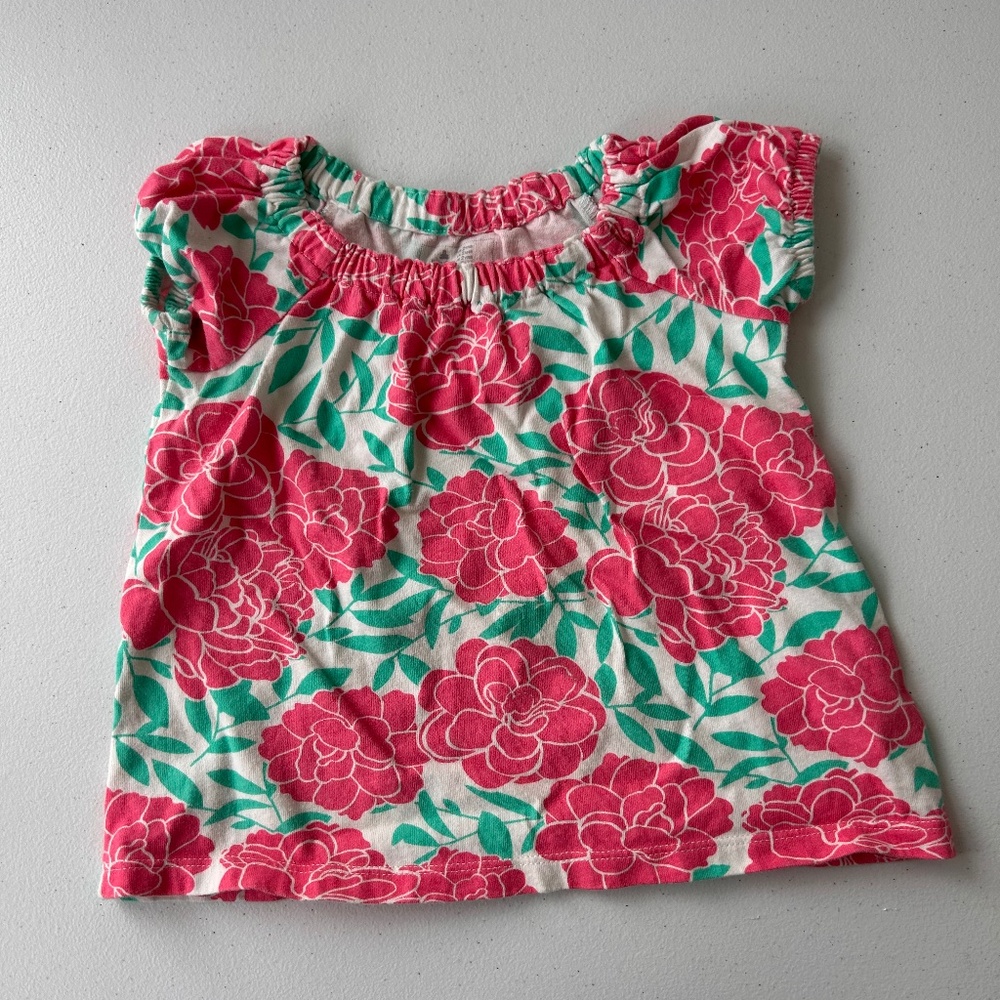 Gap 2t pink & green rose short sleeve shirt